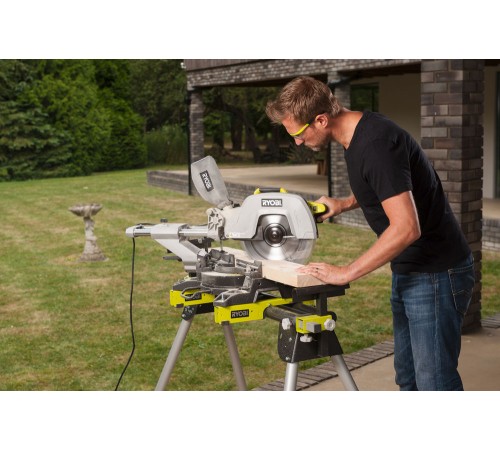 Торцовочная пила Ryobi EMS305RG