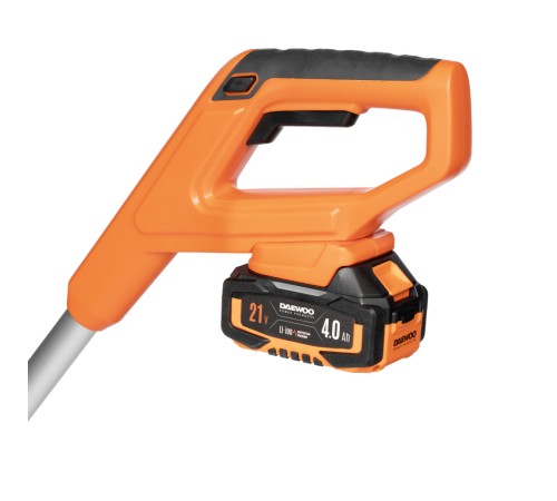 Снегоуборщик аккумуляторный Daewoo Power DAST 3221Li SET (АКБ и ЗУ)