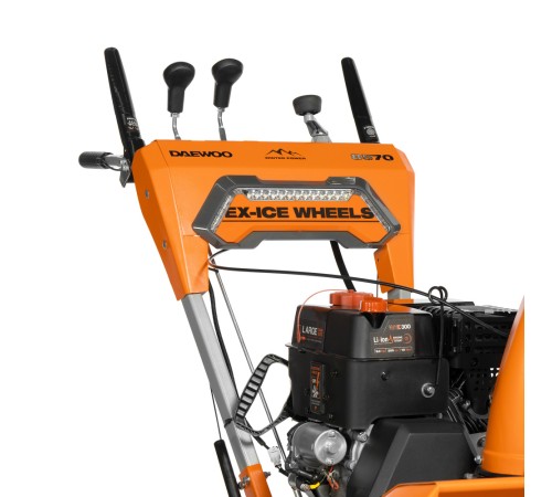 Снегоуборщик бензиновый Daewoo Power DAST 8570 (LCT)