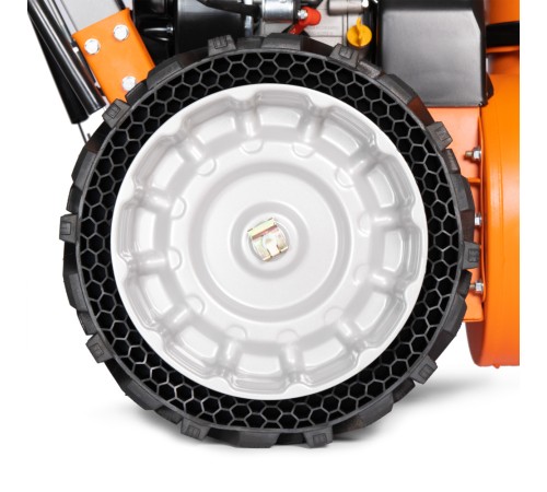 Снегоуборщик бензиновый Daewoo Power DAST 9070 (LCT)