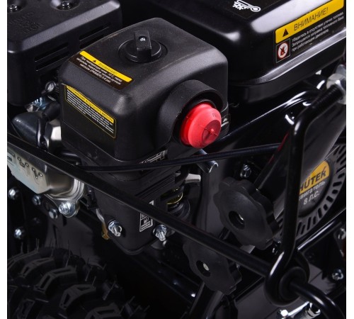 Снегоуборщик бензиновый Huter SGC 6000