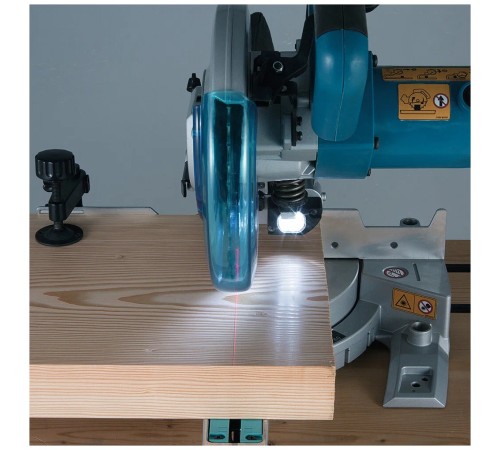 Торцовочная пила Makita LS 0815 FLN