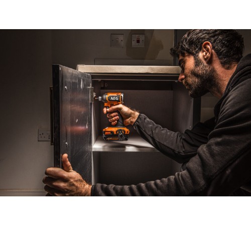 Винтоверт импульсный аккумуляторный AEG Powertools BSS18SBL2-0 (без АКБ)