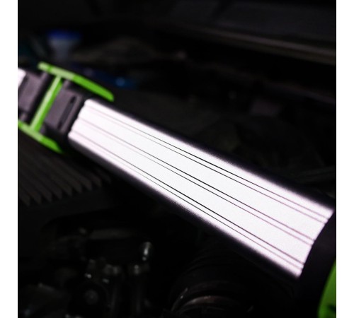 LED-прожектор подкапотный аккумуляторный Greenworks G24UHL 24V (без АКБ и ЗУ)