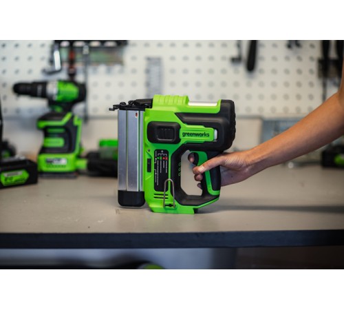 Нейлер аккумуляторный Greenworks 24V GD24BN (без АКБ и ЗУ)