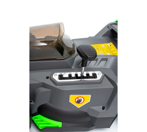 Газонокосилка аккумуляторная Favourite OBS 21 WET PROF (АКБ и ЗУ)