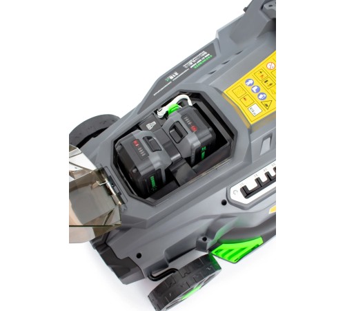 Газонокосилка аккумуляторная Favourite OBS 21 WET PROF (АКБ и ЗУ)