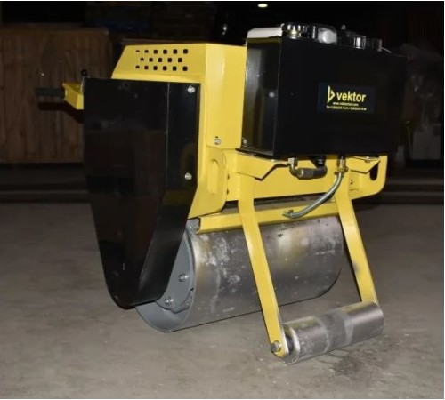 Виброкаток одновальцовый Vektor VR600