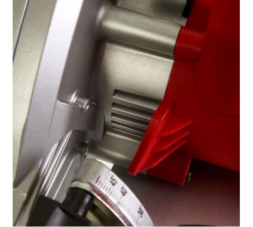 Дисковая пила Milwaukee CS 85 SB