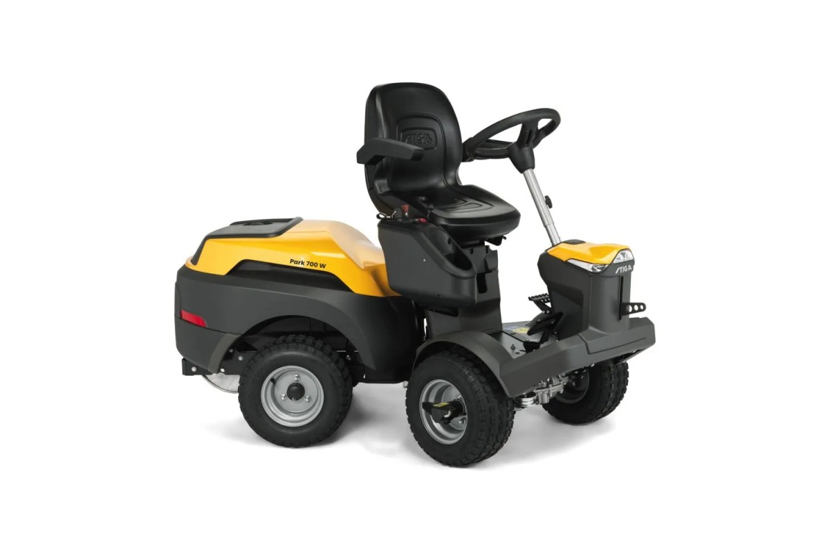  Park 700 W