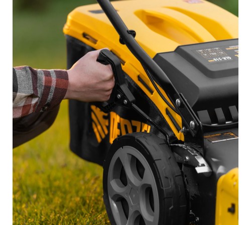 Газонокосилка бензиновая Denzel GLR-510SP-ZS