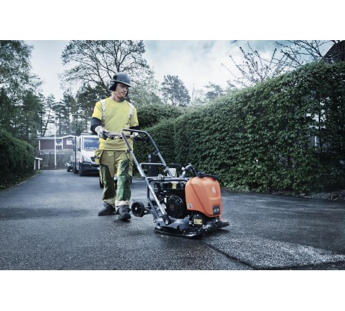 Виброплита Husqvarna LF75LAT Honda