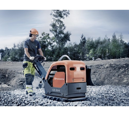 Виброплита реверсивная Husqvarna LG504 Hatz
