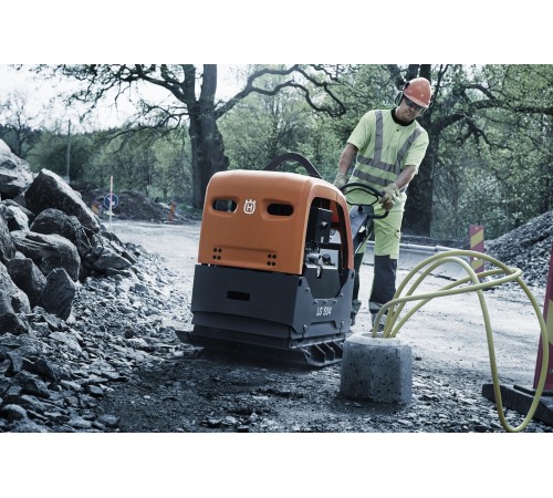 Виброплита реверсивная Husqvarna LG504 Hatz
