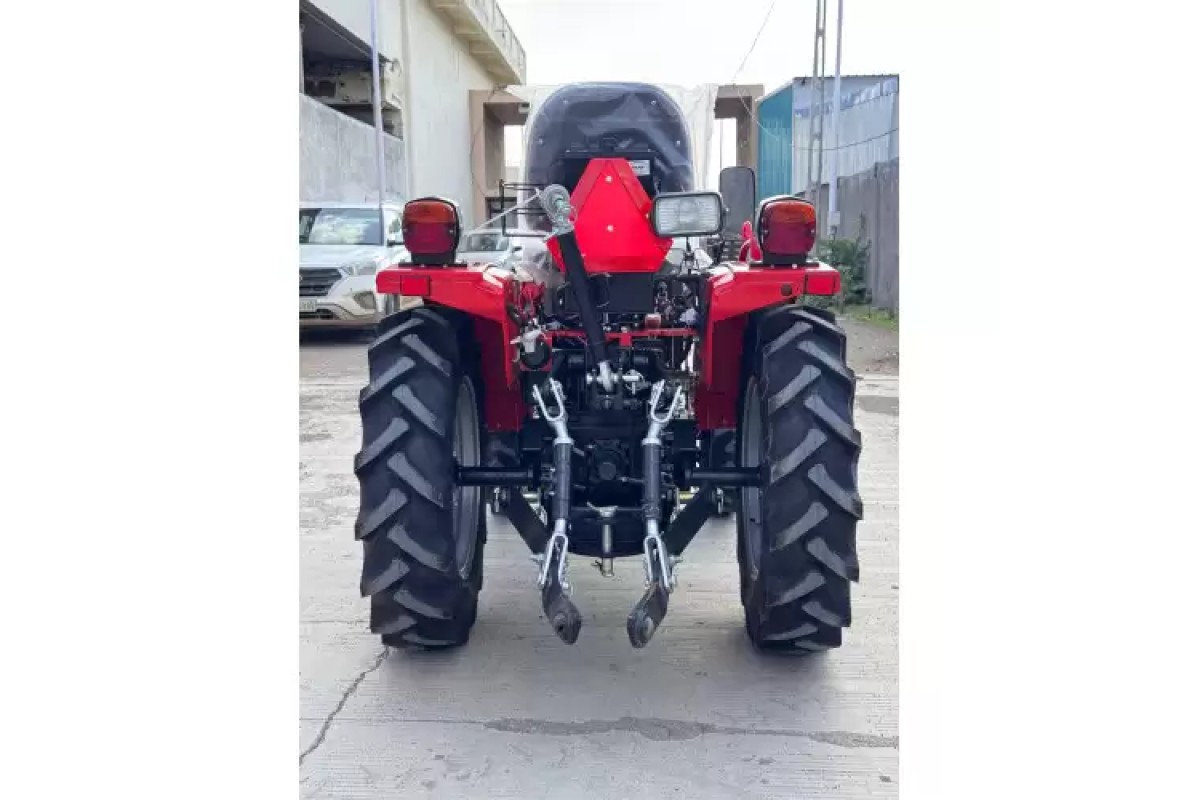  VST MT180D 4x4 4WD