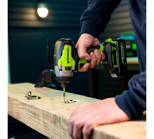Винтоверт ударный аккумуляторный Greenworks 24V GD24ID3 (1 АКБx2Ач и ЗУ)