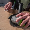Угловая шлифовальная машина аккумуляторная  Greenworks 24V GD24AG (1хАКБ 5Ач и ЗУ)