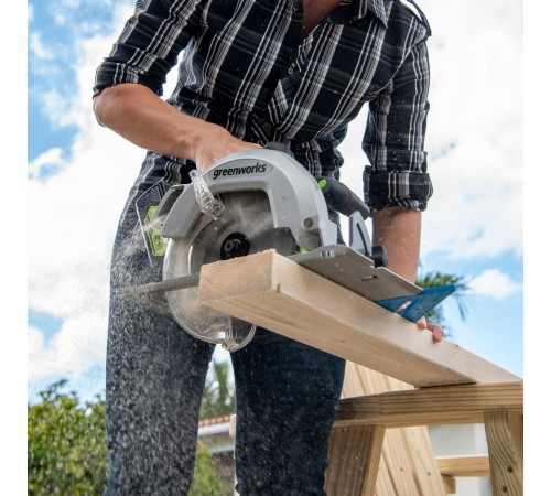 Циркулярная пила аккумуляторная  Greenworks 24V GD24CS (1хАКБ 5Ач и ЗУ)