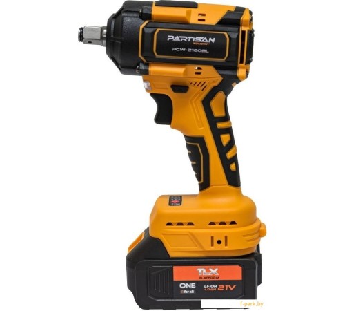 Гайковерт аккумуляторный PARTISAN PCW-2160BL (АКБ и ЗУ)