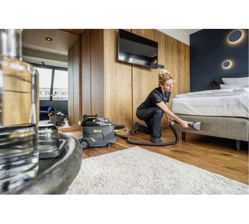 Пылесос Karcher Puzzi 8/1