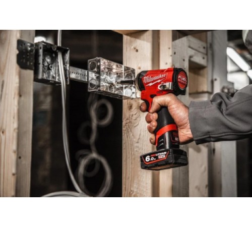 Винтоверт аккумуляторный Milwaukee M12 Fuel FID2-202X (2хАКБ и ЗУ)