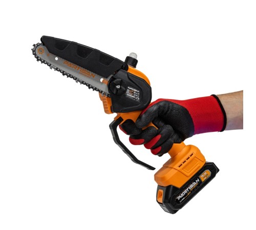 Пила аккумуляторная мини PARTISAN AS-2146BL (2хАКБ и ЗУ)