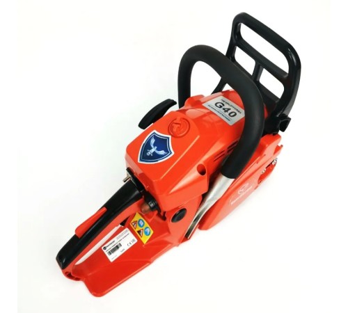 Бензопила        Holzfforma G40 (Без шины и цепи)