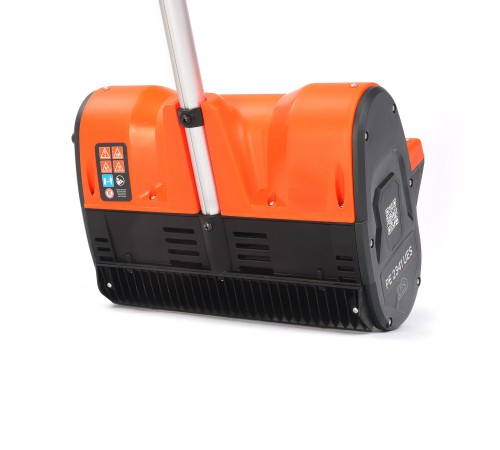 Снегоуборщик аккумуляторный Patriot PE 2341 UES (АКБ и ЗУ)