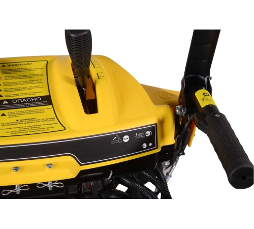 Снегоуборщик бензиновый Huter SGC 6000CD