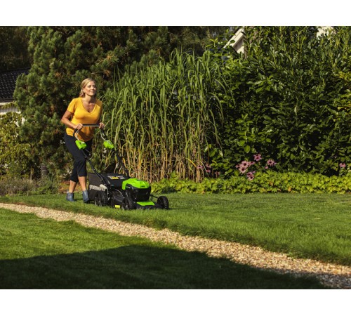 Газонокосилка аккумуляторная Greenworks 40V GD40LM46SP (1хАКБ 8Ач и ЗУ)