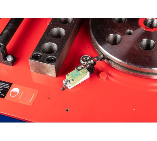 Станок для гибки арматуры Vektor GW40 c доводчиком