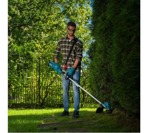 Триммер аккумуляторный Makita DUR192LRF (АКБ и ЗУ)