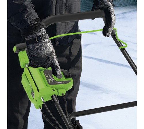 Снегоуборщик аккумуляторный Greenworks 40V GD40STX2 б/щет (1хАКБ 8Ач и ЗУ) 51см