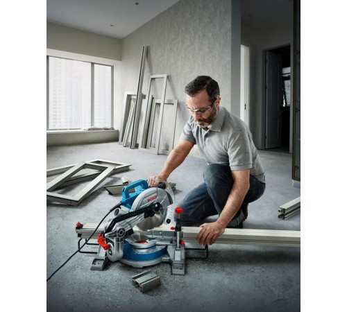 Торцовочная пила Bosch GCM 216