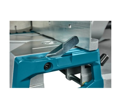 Торцовочная пила Makita LS1110F