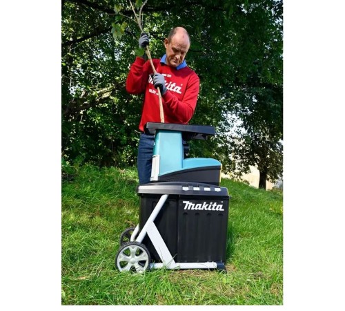 Садовый измельчитель Makita UD2500