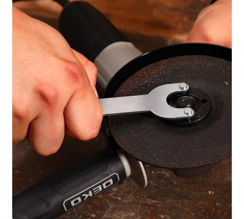 Угловая шлифмашина Deko AG-800 PRO