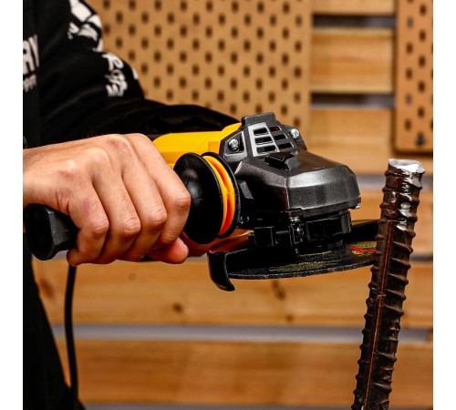 Угловая шлифмашина Deko DKAG1200