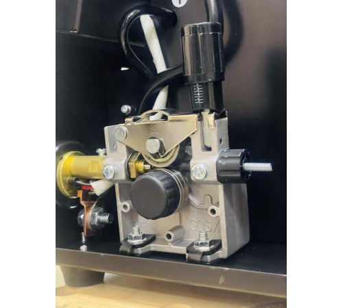 Сварочный полуавтомат  GROVERS ENERGY MIG-200 LCD DUAL PULSE