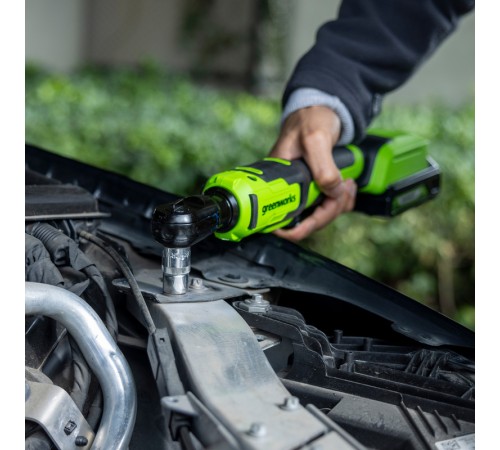 Гайковерт-трещотка аккумуляторный Greenworks 24V GD24RW (АКБ 2Ач и ЗУ)