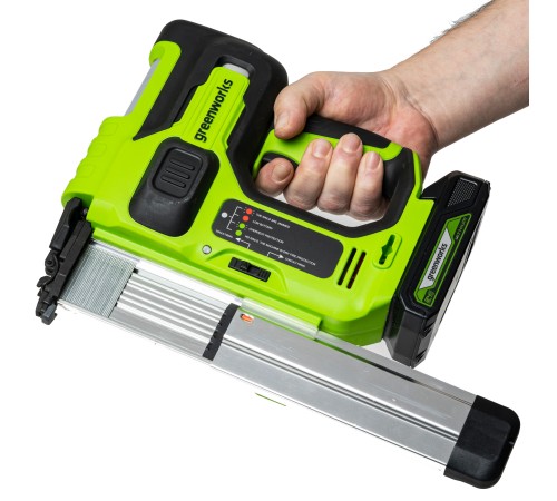Нейлер аккумуляторный Greenworks 24V GD24BN (АКБ 2Ач и ЗУ)