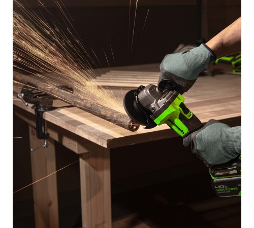 Угловая шлифовальная машина аккумуляторная Greenworks 24V AG590 (АКБ 5Ач и ЗУ)