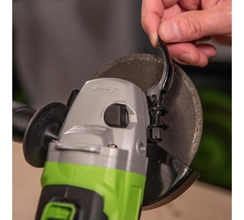 Угловая шлифовальная машина аккумуляторная Greenworks 24V GD24AG (АКБ 4Ач и ЗУ)