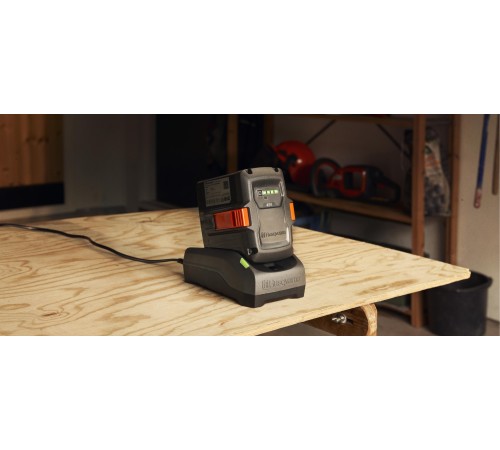 Зарядное устройство Husqvarna 40-С80 220V 80W