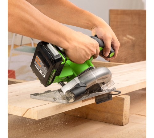 Циркулярная пила аккумуляторная  Greenworks 24V GD24CS165 (АКБ 4Ач и ЗУ)