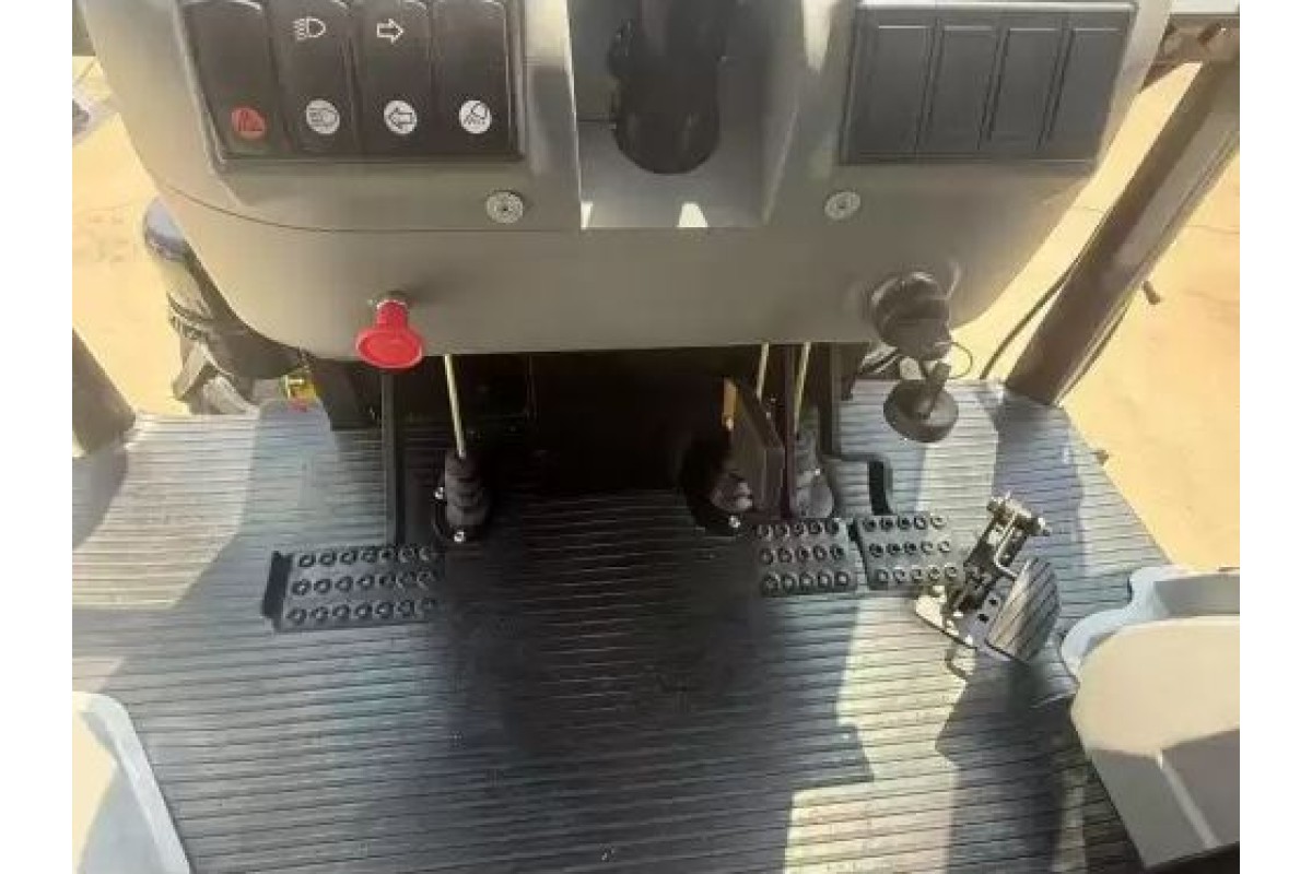  Branson SB-30.5 (4x4)