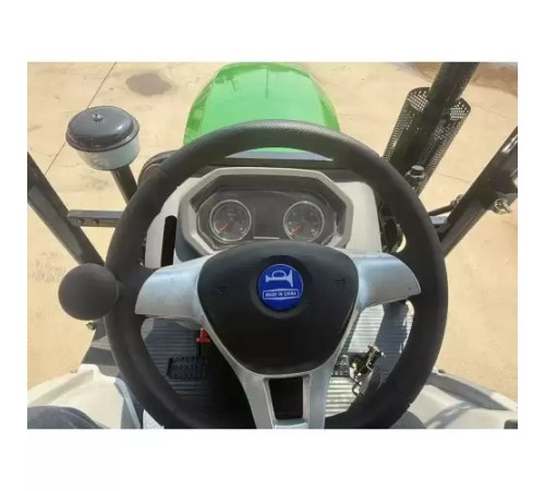 Минитрактор Storm Branson 30.5 LUX (35 л.с. 4x4)