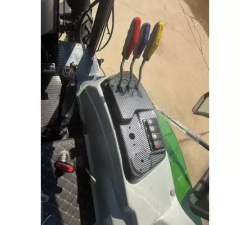 Минитрактор Storm Branson 30.5 LUX (35 л.с. 4x4)