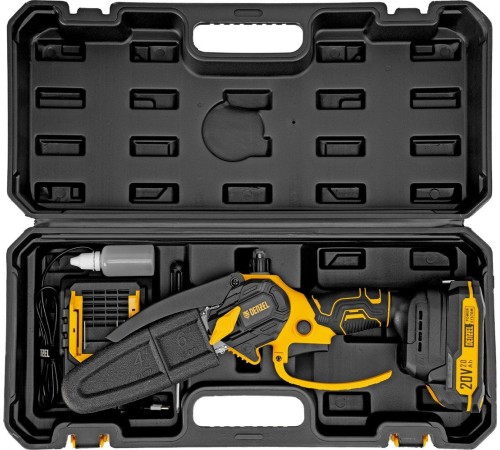 Мини-пила аккумуляторная Denzel CCS-150 (АКБ и ЗУ)