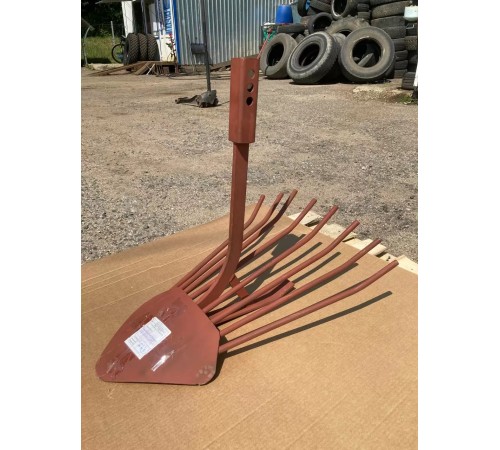 Картофелевыкапыватель для мотоблока  МТЗ КК-11.06-01А под КВАДРАТ